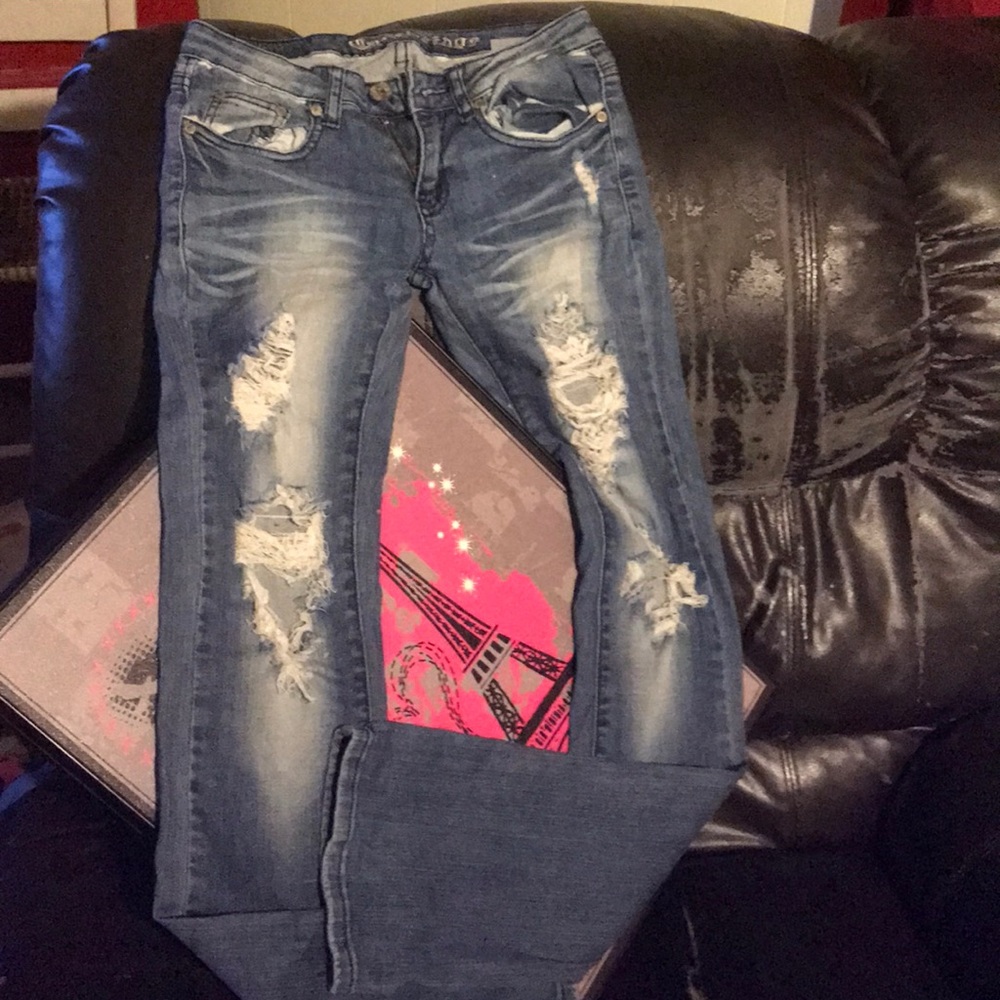 Distressed comfortable cute jeans